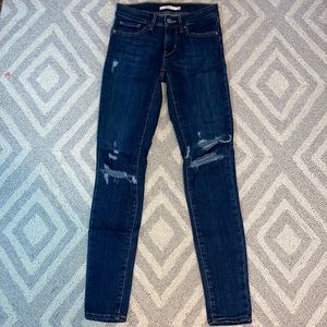 Levis 711 Ripped Skinny Jeans Size 00